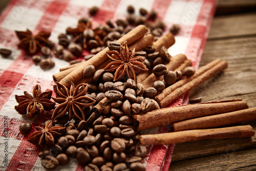 Coffee beans, cinnamon and star anise