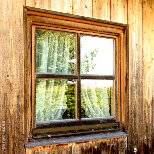 hut and window (24)