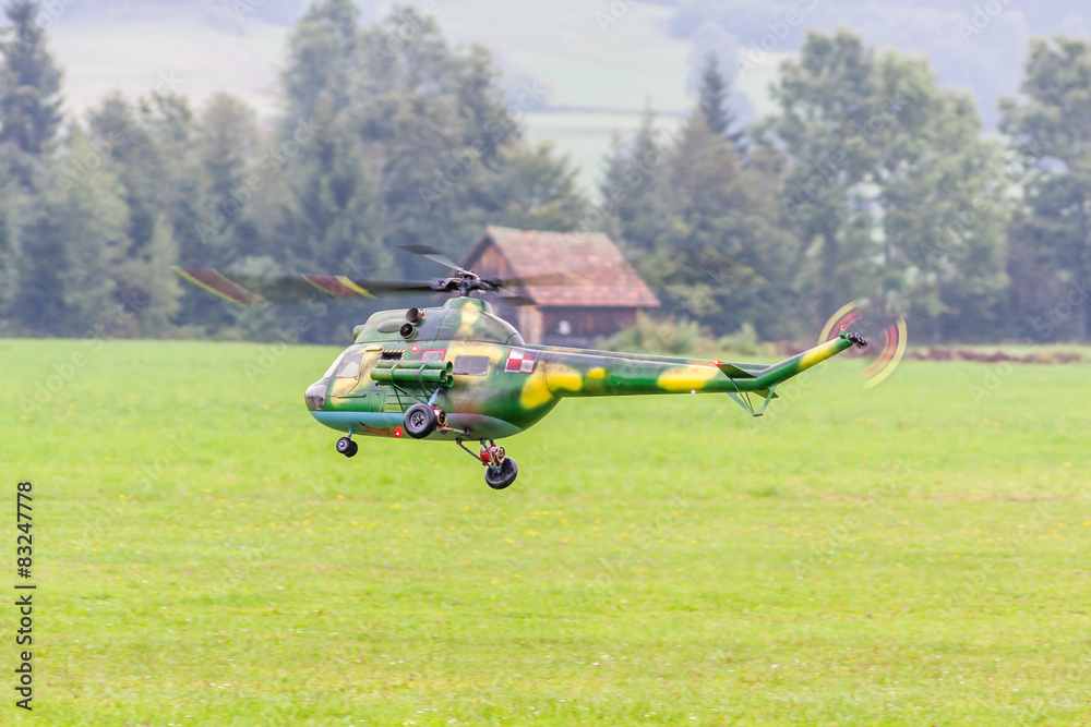 Militärhubschrauber - Hubschrauber - Armee - Modellhubschrauber Militärhubschrauber - Hubschrauber - Armee - Modellhubschrauber