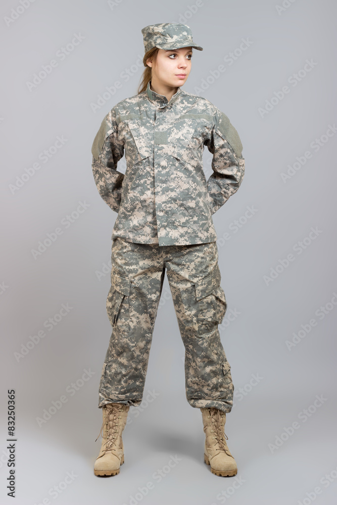 girl in uniform girl in uniform