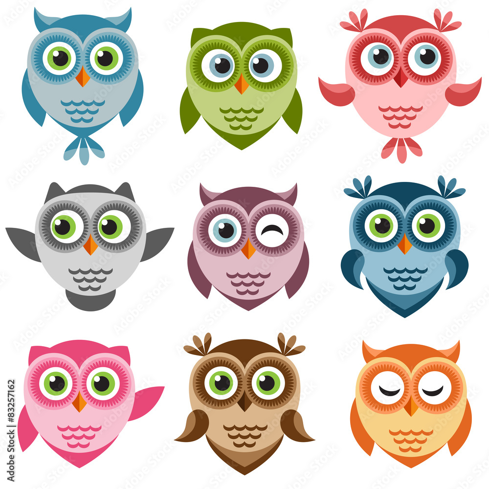 Naklejka premium Set of cute cartoon owlets