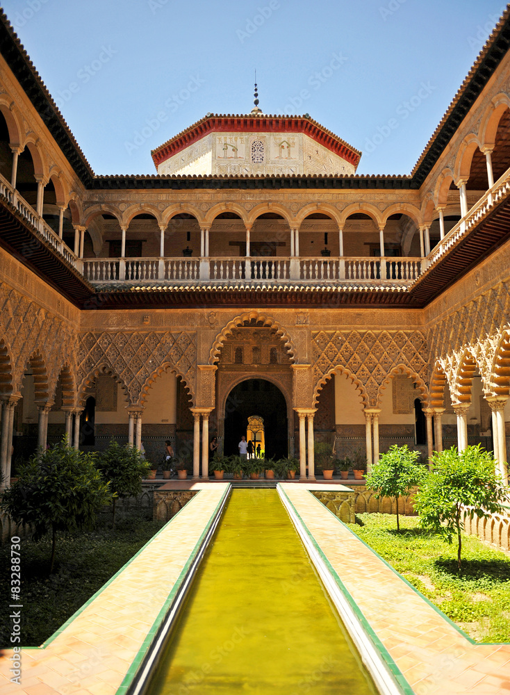 Alcázar palace in Seville, courtyard of Las Doncellas, Spain