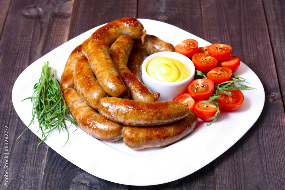 German sausages with tomato and beer