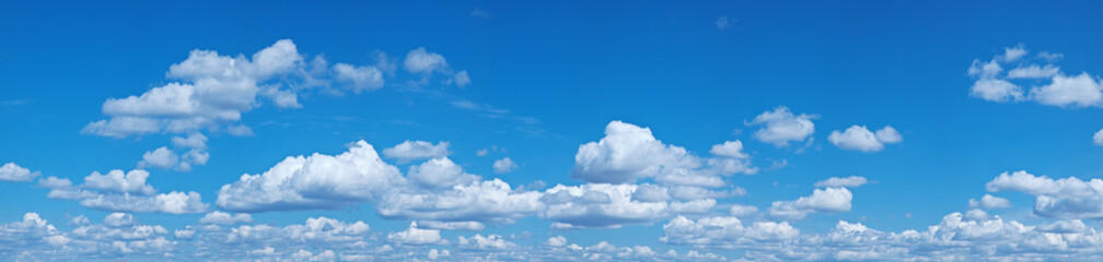 Sierkussen Badkamer Witte stapelwolken in blauwe lucht  © volff