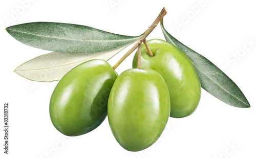 Fotografía Green olives with leaves on a white background.