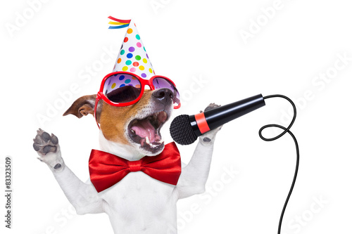 happy birthday dog singing © Javier brosch