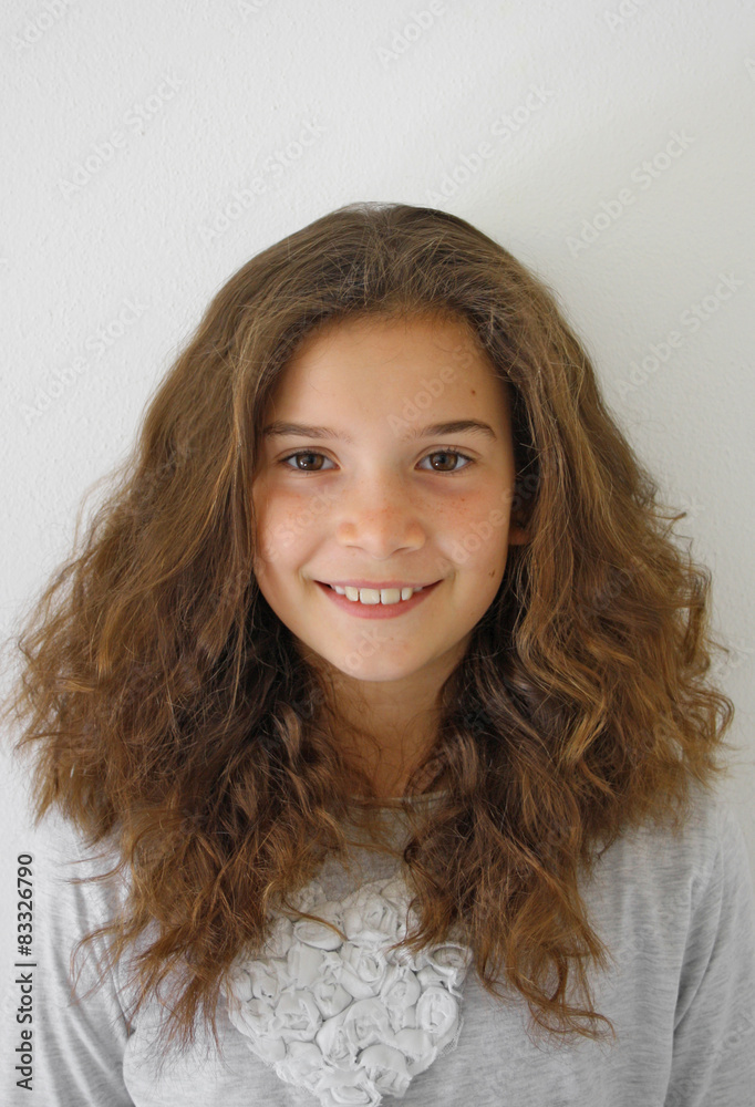 RITRATTO DI BAMBINA RITRATTO DI BAMBINA