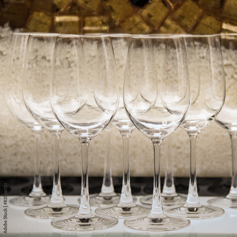 empty wine glasses empty wine glasses