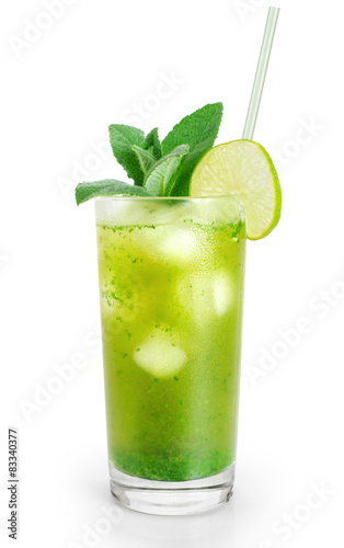 Mojito cocktail with fresh limes
