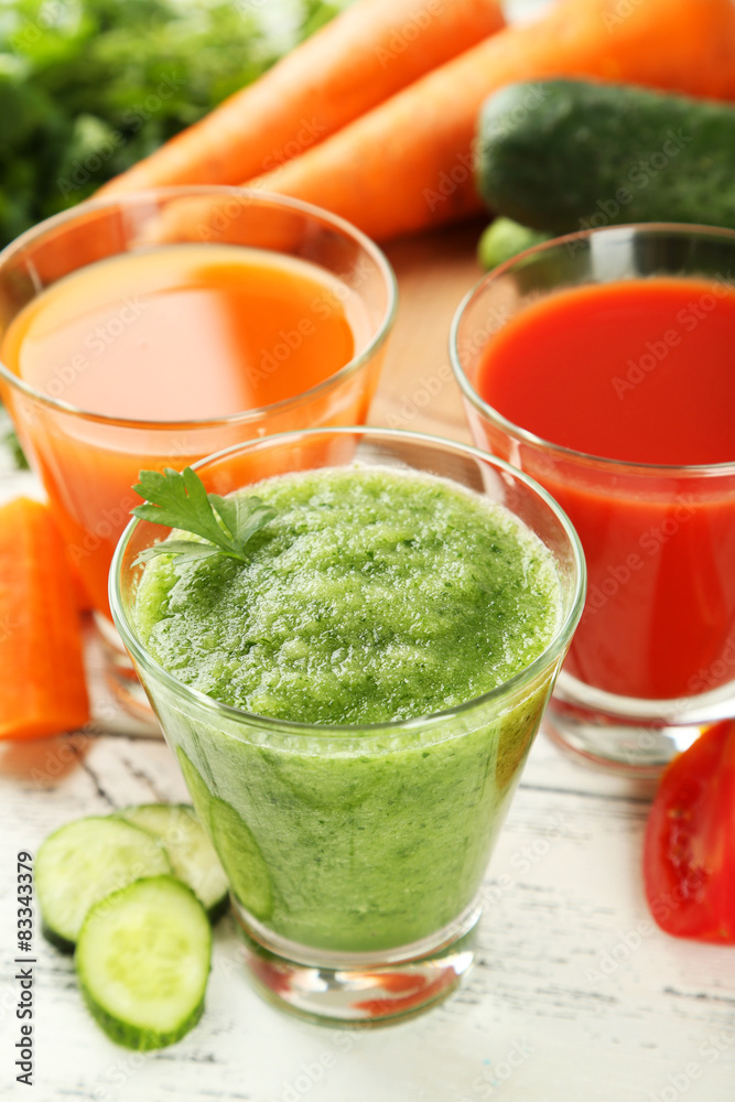 Fresh tomato, carrot and cucumber juice Fresh tomato, carrot and cucumber juice