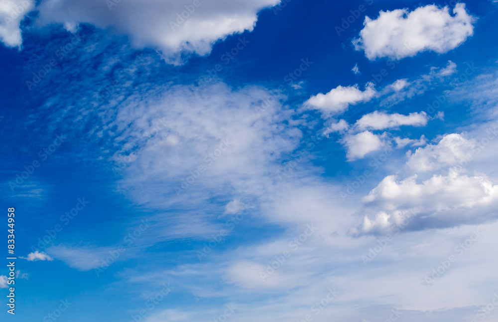Naklejka premium White Cloudscape and Blue Sky