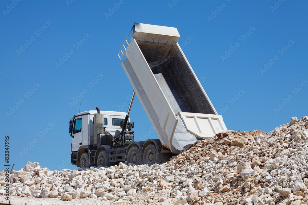 Obraz premium Tipper truck