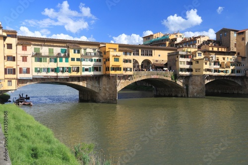 Florence - Vecchio Bridge © Tupungato