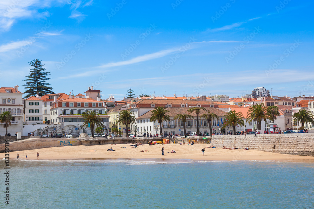 Fotografia Cascais beach near Lisbon in Portugal su EuroPosters.it