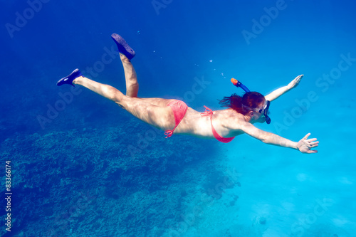 Wallpaper Mural Woman with mask snorkeling Torontodigital.ca