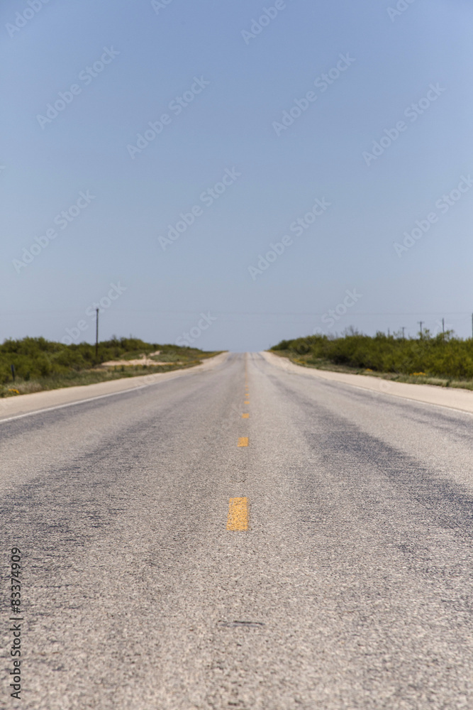 lange Straße zum Horizont