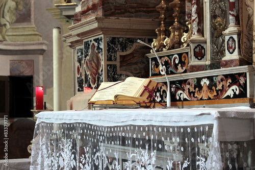 altare photo