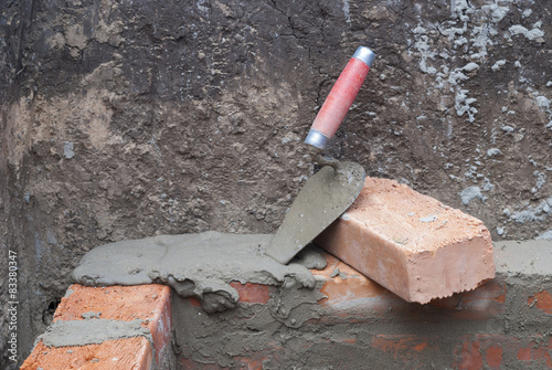 bricklaying photo