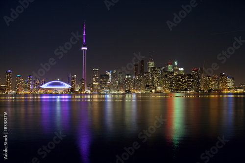 toronto skyline at night