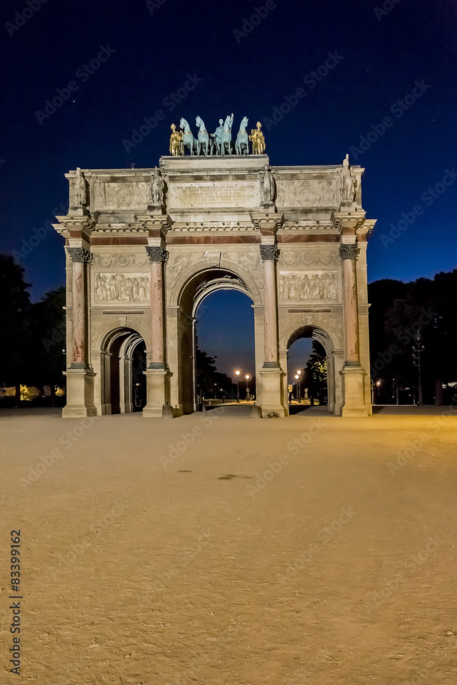 Triumphal Arch (Arc de Triomphe du Carrousel) at night. Paris.