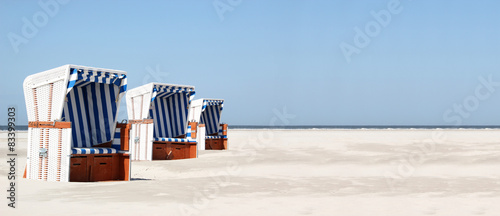 Strandkorb blau photo