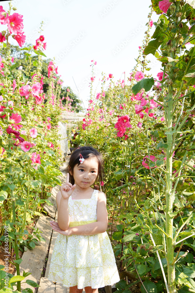 花畑の女の子 花畑の女の子