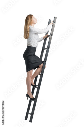 Принти на полотні blonde young woman is climbing up
