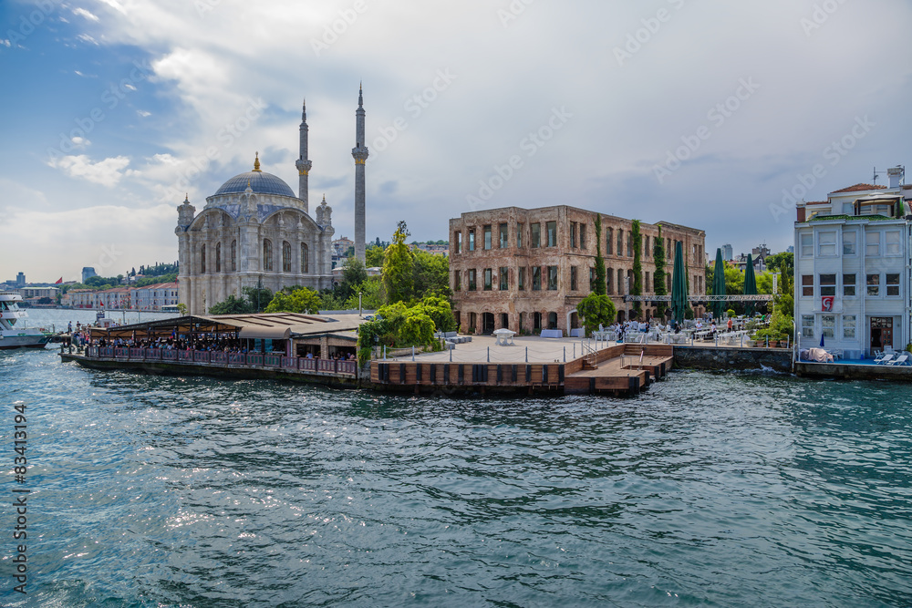 Fototapeta premium Istanbul. Ortakoy Mosque