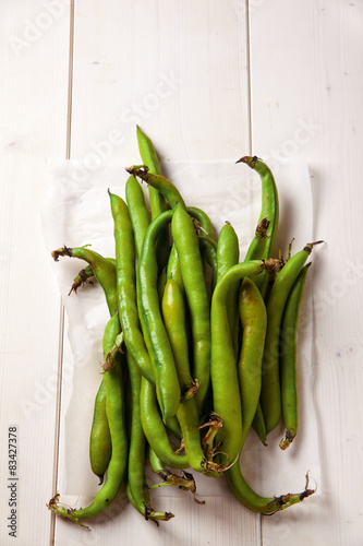 raw broad beans