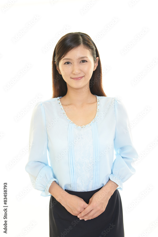 微笑む女性 微笑む女性