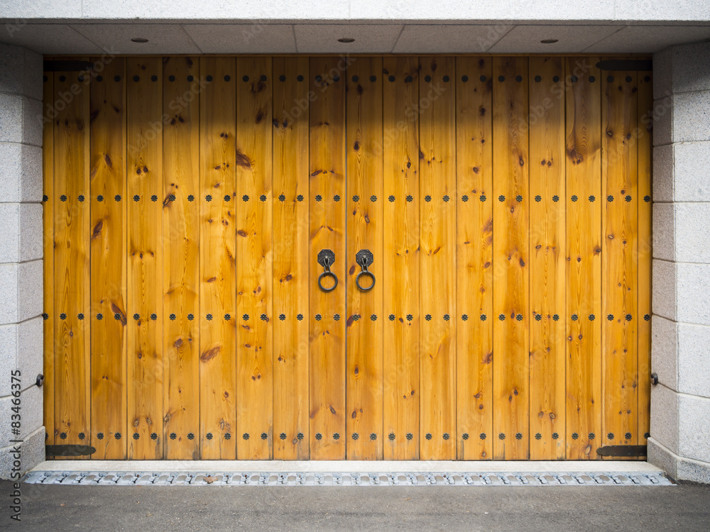 Naklejka premium Asian style wooden garage