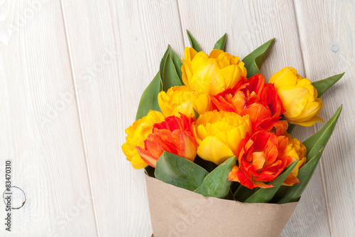 Fototapeta Naklejka Na Ścianę i Meble -  Colorful tulips bouquet