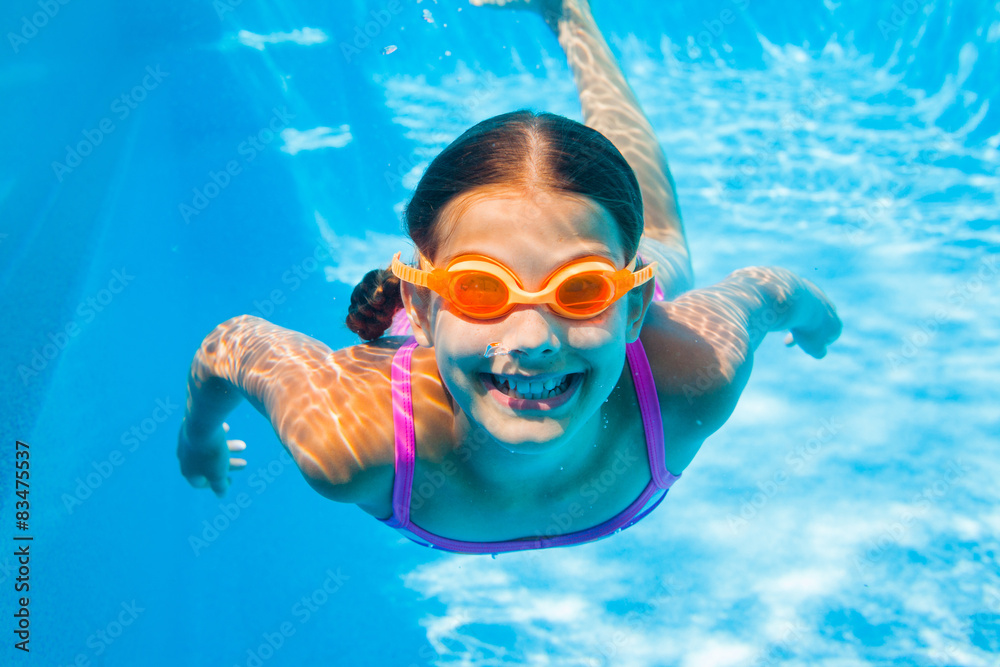 Underwater girl