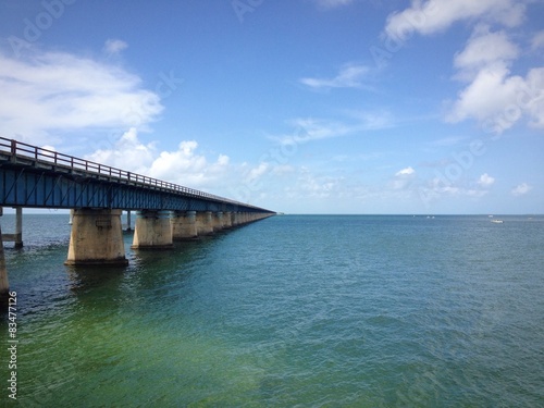Wallpaper Mural seven miles bridge Torontodigital.ca