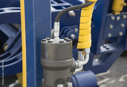 Detail of hydraulic bulldozer piston