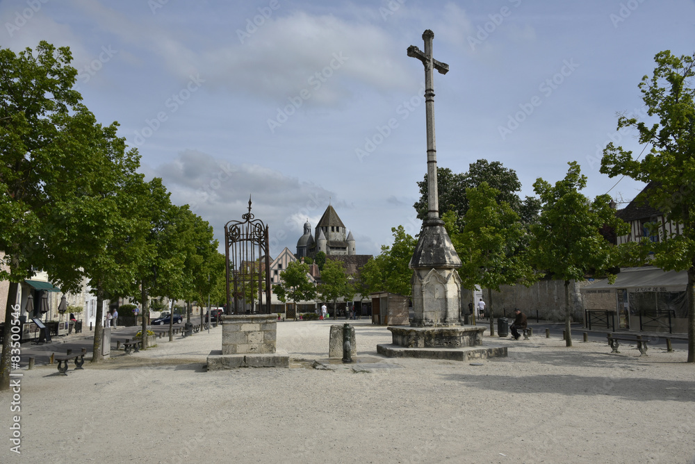 Place du Châtel, Provins, France