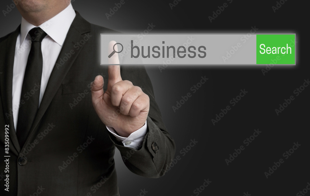 Business Browser wird von Geschäftsmann bedient Business Browser wird von Geschäftsmann bedient