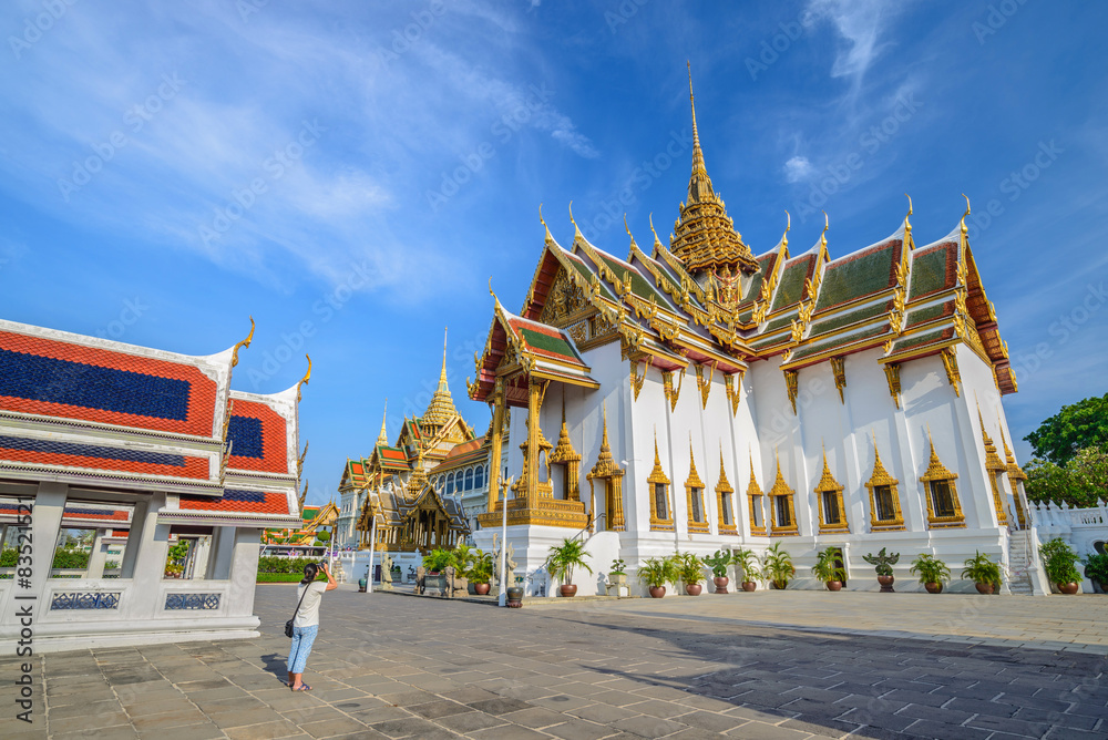 Obraz premium Tourist at grand palace at Bangkok, Thailand