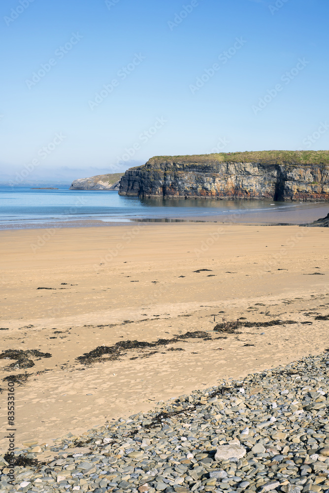 beach and pebbled sand at ballybunion