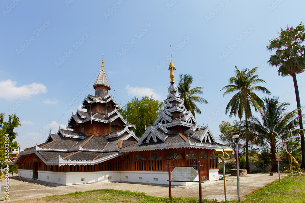 Fototapeta premium Świątynia w Chiang Mai b