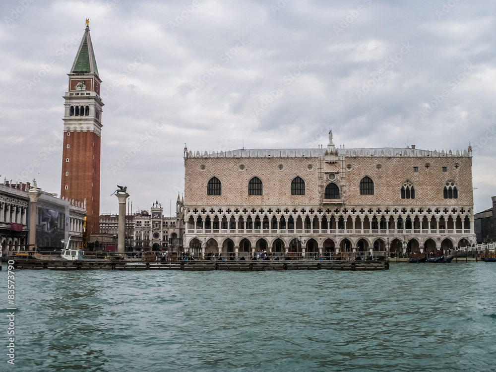 Venise vu du grand canal, la Palais des Doges