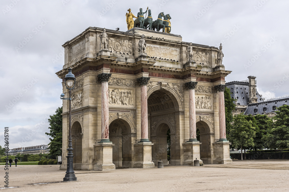 Triumphal Arch (Arc de Triomphe du Carrousel) Paris, France.