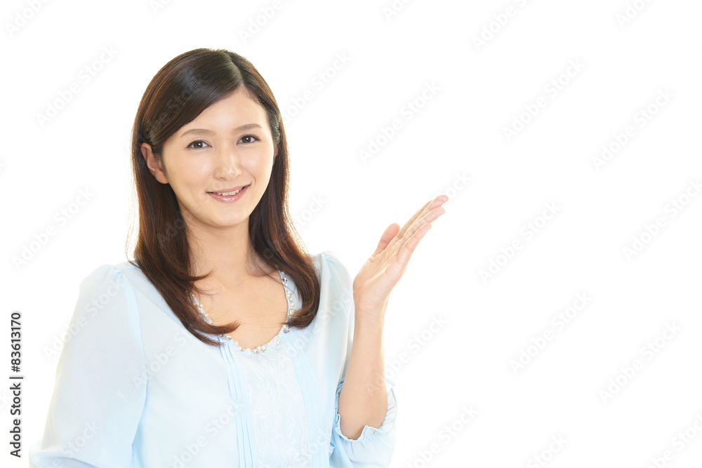 笑顔の女性 笑顔の女性