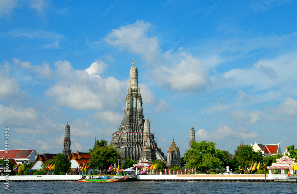 Wat Arun, stands on the Chao Phraya river in Bangkok Thailand Wat Arun, stands on the Chao Phraya river in Bangkok Thailand