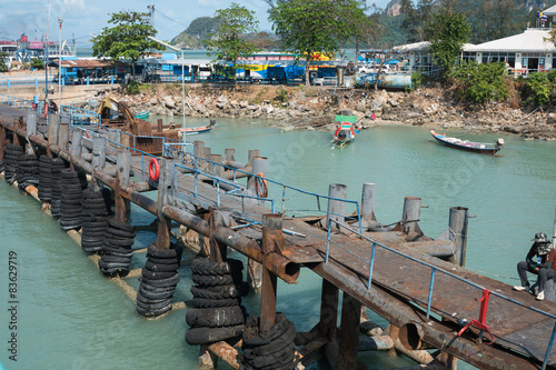 Ferry port in Donsak photo