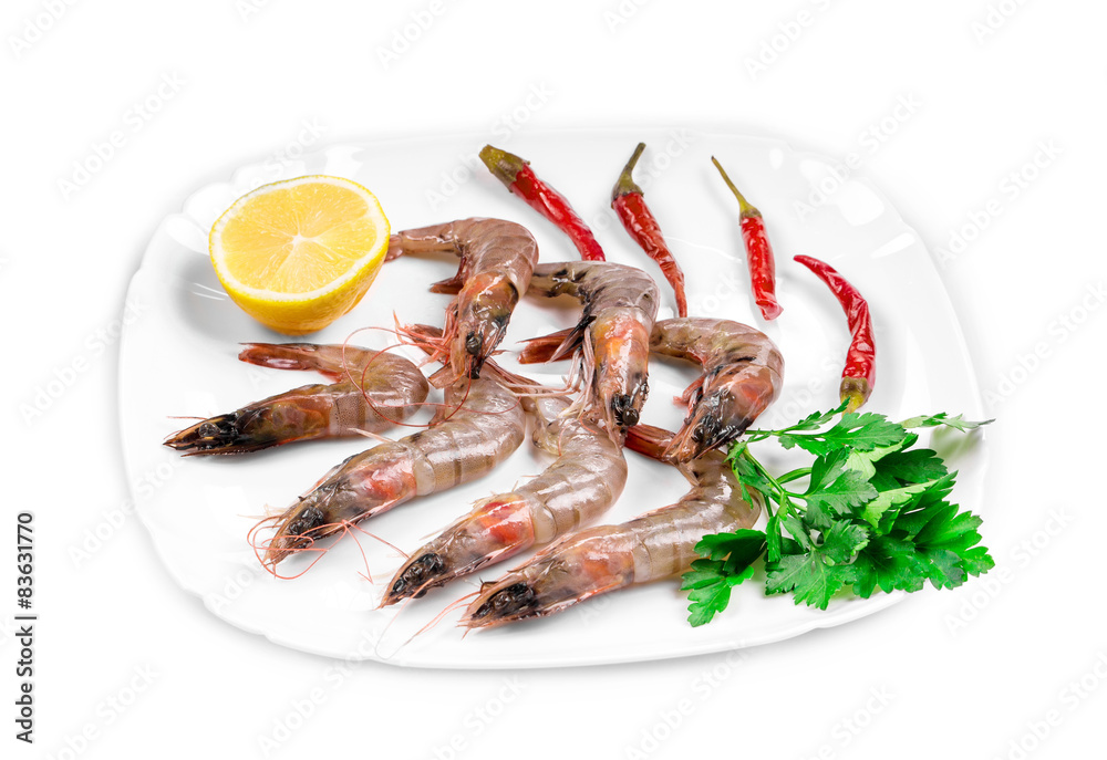 Delicious fresh shrimp with lemon