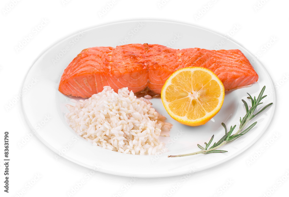Roasted salmon fillets with rice 