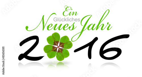 Glückliche Neujahrsgüsse 2016 mit Kleeblatt