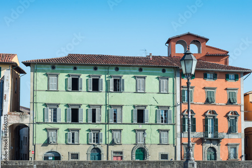 Facciata palazzo signorile, casa torre, centro storico, Pisa