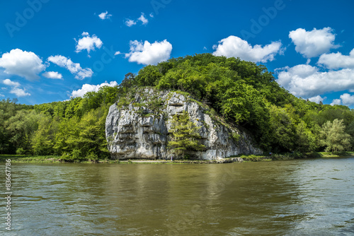 Donaudurchbruch bei Kehlheim unter bayerischem Himmel photo